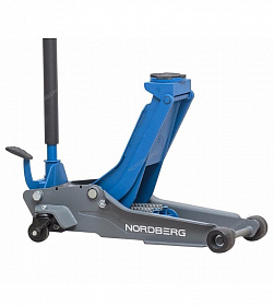 На сайте Трейдимпорт можно недорого купить Домкрат подкатной, г/п 3,5 тонны NORDBERG N32036. 